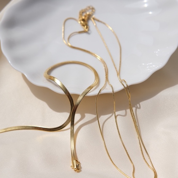 18K Gold Plated Double Stacked Snake Chain Necklace - Picture 7 of 8